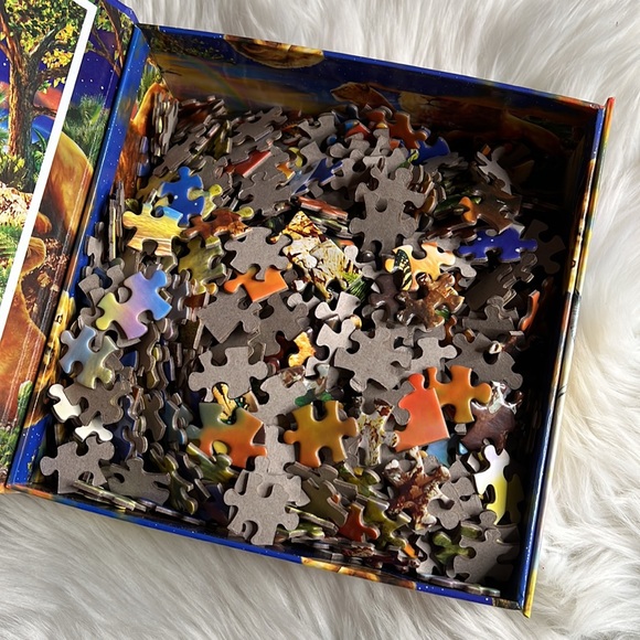 Lisa Frank Look Lion 1000-Piece Puzzle - Picture 2 of 3